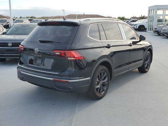 new 2024 Volkswagen Tiguan car, priced at $30,303