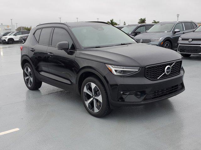 new 2025 Volvo XC40 car, priced at $48,315