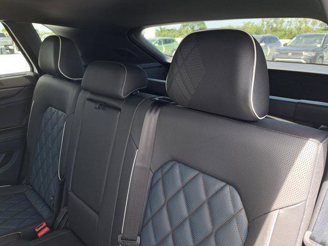 new 2025 Volkswagen Atlas Cross Sport car, priced at $50,834