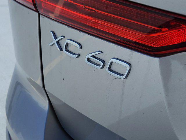 new 2025 Volvo XC60 car, priced at $50,325