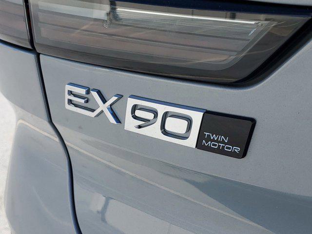new 2025 Volvo EX90 car, priced at $66,387