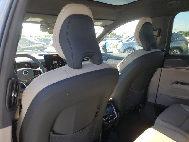 new 2025 Volvo EX90 car, priced at $66,387