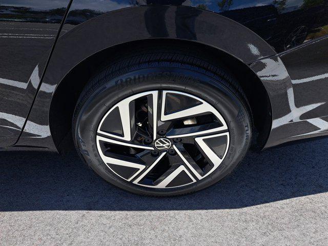 used 2022 Volkswagen Jetta car, priced at $22,595