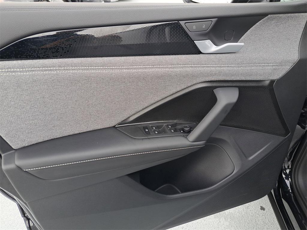 new 2025 Volkswagen Tiguan car, priced at $31,156