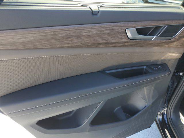 new 2025 Volkswagen Atlas car, priced at $50,666