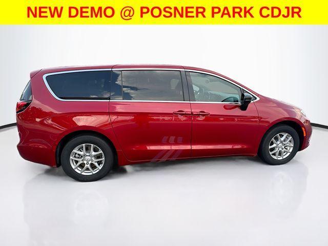 new 2025 Chrysler Pacifica car, priced at $50,865