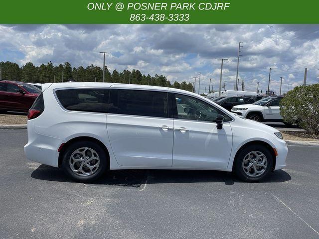 new 2024 Chrysler Pacifica car, priced at $42,988