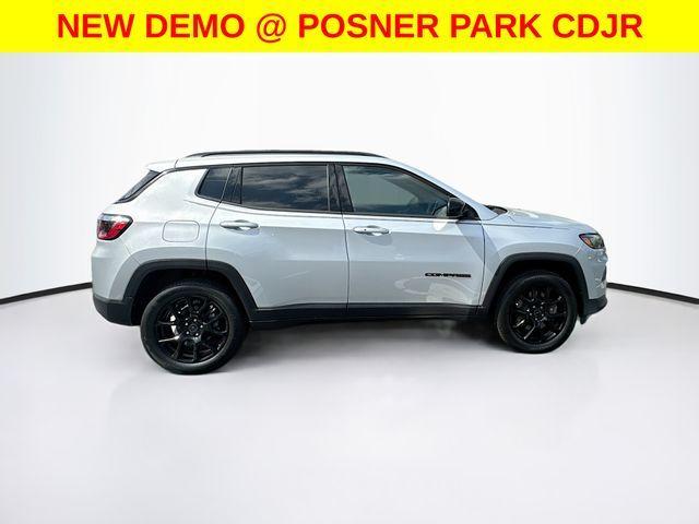 new 2025 Jeep Compass car, priced at $26,500