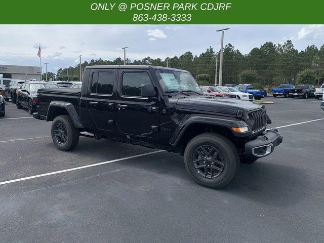 new 2024 Jeep Gladiator car, priced at $43,989