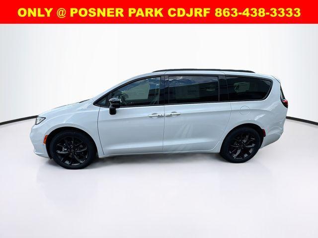 new 2026 Chrysler Pacifica car, priced at $53,989