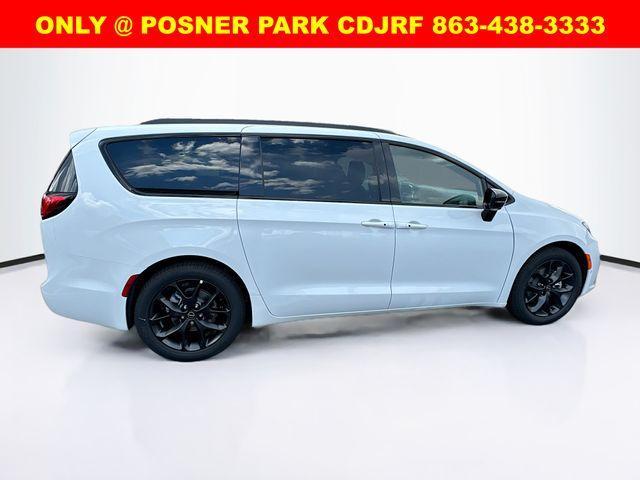 new 2026 Chrysler Pacifica car, priced at $53,989