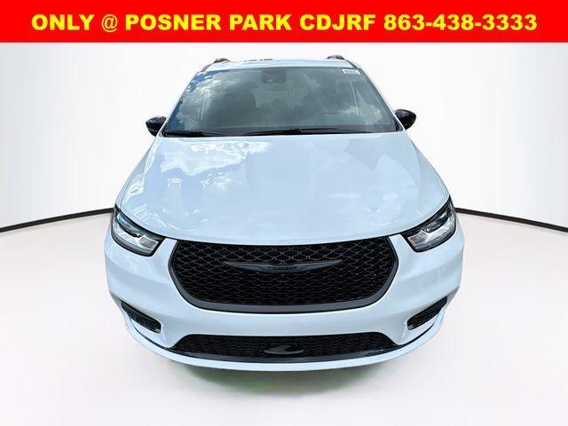new 2026 Chrysler Pacifica car, priced at $53,989