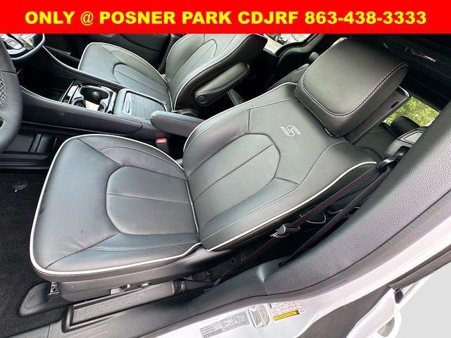 new 2026 Chrysler Pacifica car, priced at $53,989
