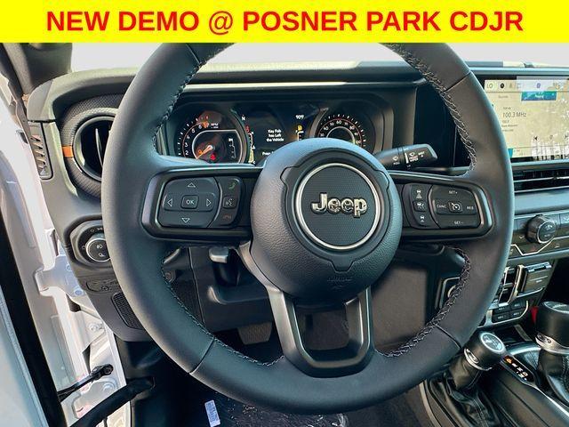 new 2025 Jeep Gladiator car, priced at $41,789