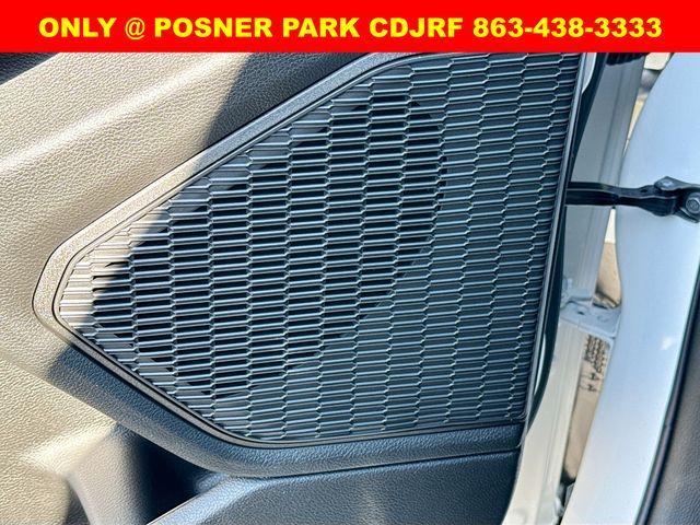 new 2025 Jeep Grand Cherokee car, priced at $33,289