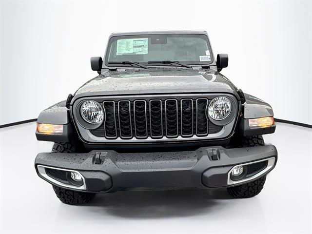new 2025 Jeep Gladiator car, priced at $43,450