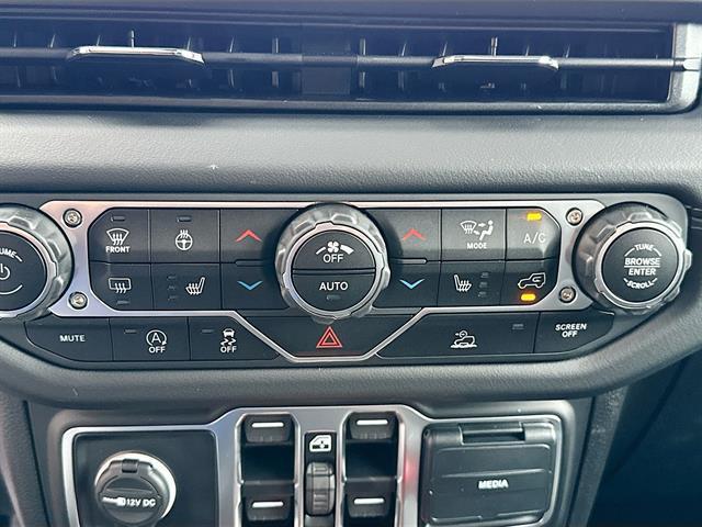 new 2025 Jeep Gladiator car, priced at $43,450