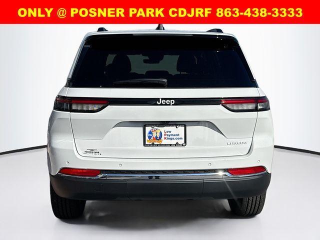 new 2025 Jeep Grand Cherokee car, priced at $33,989