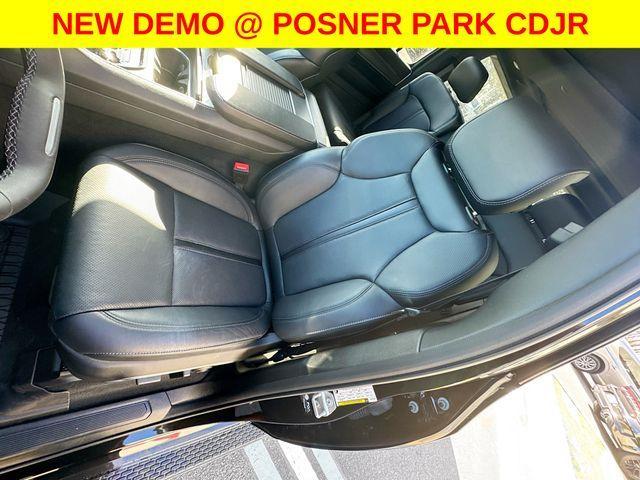 new 2025 Jeep Wagoneer car, priced at $64,989