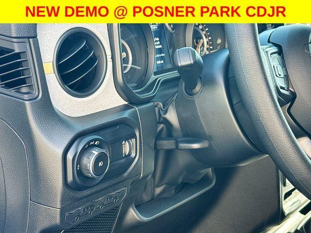 new 2025 Jeep Wrangler car, priced at $33,989