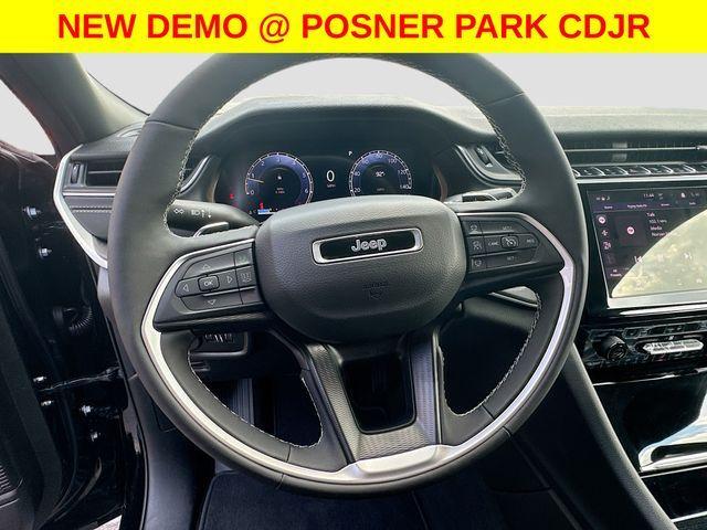 new 2025 Jeep Grand Cherokee L car, priced at $39,389