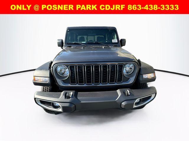 new 2025 Jeep Gladiator car, priced at $36,789