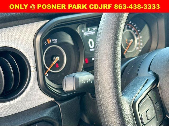 new 2025 Jeep Gladiator car, priced at $36,789