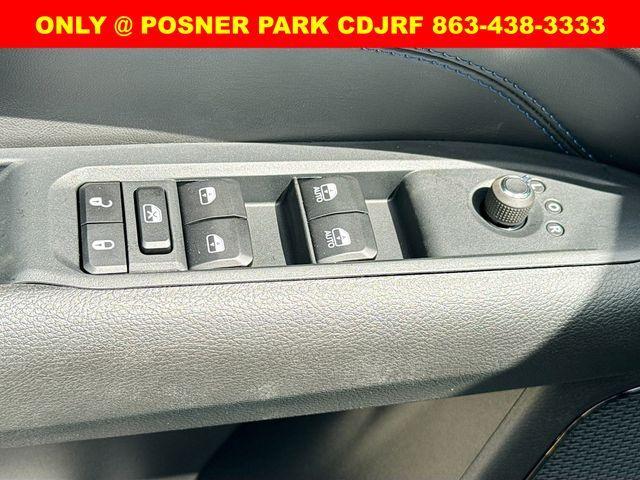 new 2025 Jeep Compass car, priced at $26,589