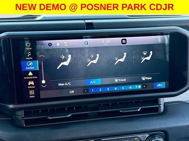 new 2025 Jeep Gladiator car, priced at $34,789