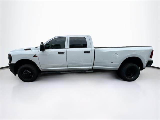 new 2025 Ram 3500 car, priced at $70,789