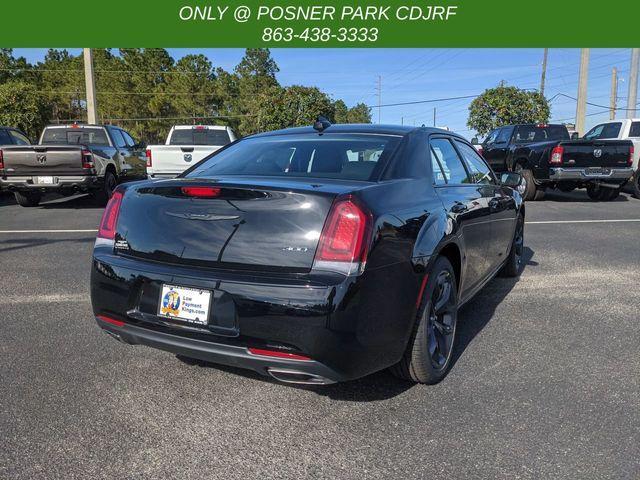 new 2023 Chrysler 300 car, priced at $31,288