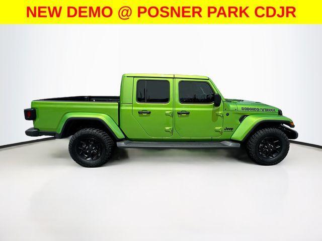 new 2025 Jeep Gladiator car, priced at $36,989