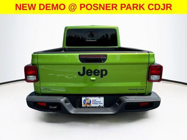 new 2025 Jeep Gladiator car, priced at $36,989
