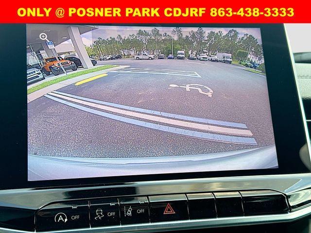 new 2025 Jeep Compass car, priced at $27,589