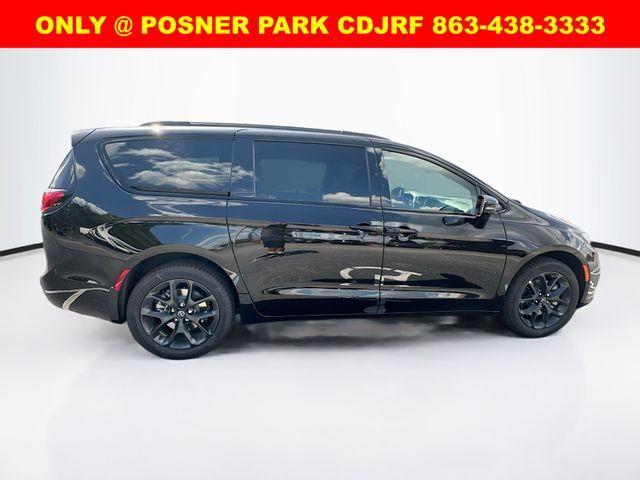new 2026 Chrysler Pacifica car, priced at $53,989