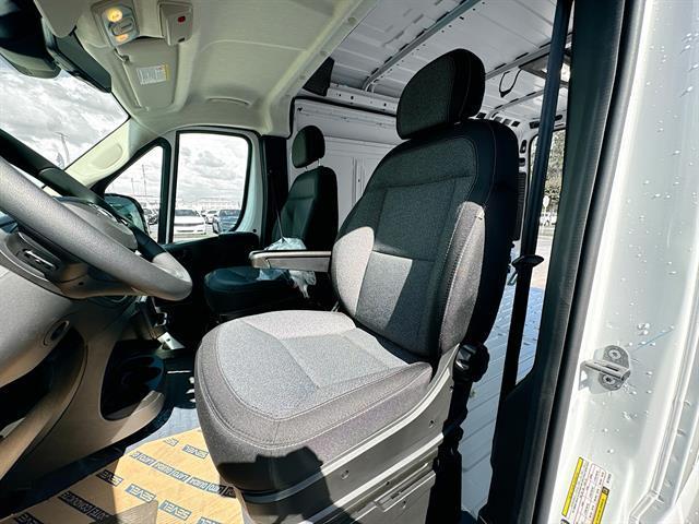 new 2024 Ram ProMaster 2500 car, priced at $48,371