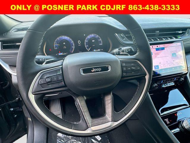new 2025 Jeep Grand Cherokee car, priced at $49,989