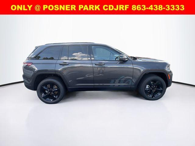 new 2025 Jeep Grand Cherokee car, priced at $49,989