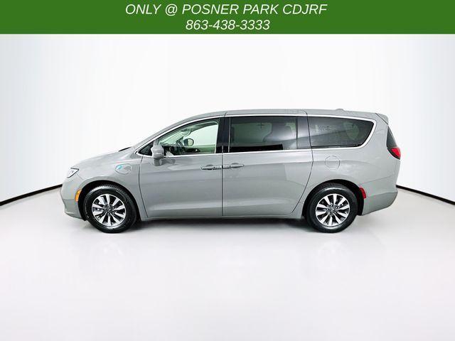 used 2022 Chrysler Pacifica Hybrid car, priced at $26,999