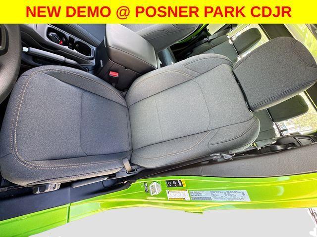 new 2025 Jeep Gladiator car, priced at $34,989