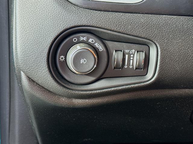 used 2020 Jeep Renegade car, priced at $17,499
