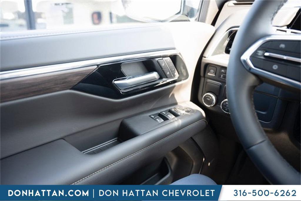 new 2025 Chevrolet Tahoe car, priced at $69,998
