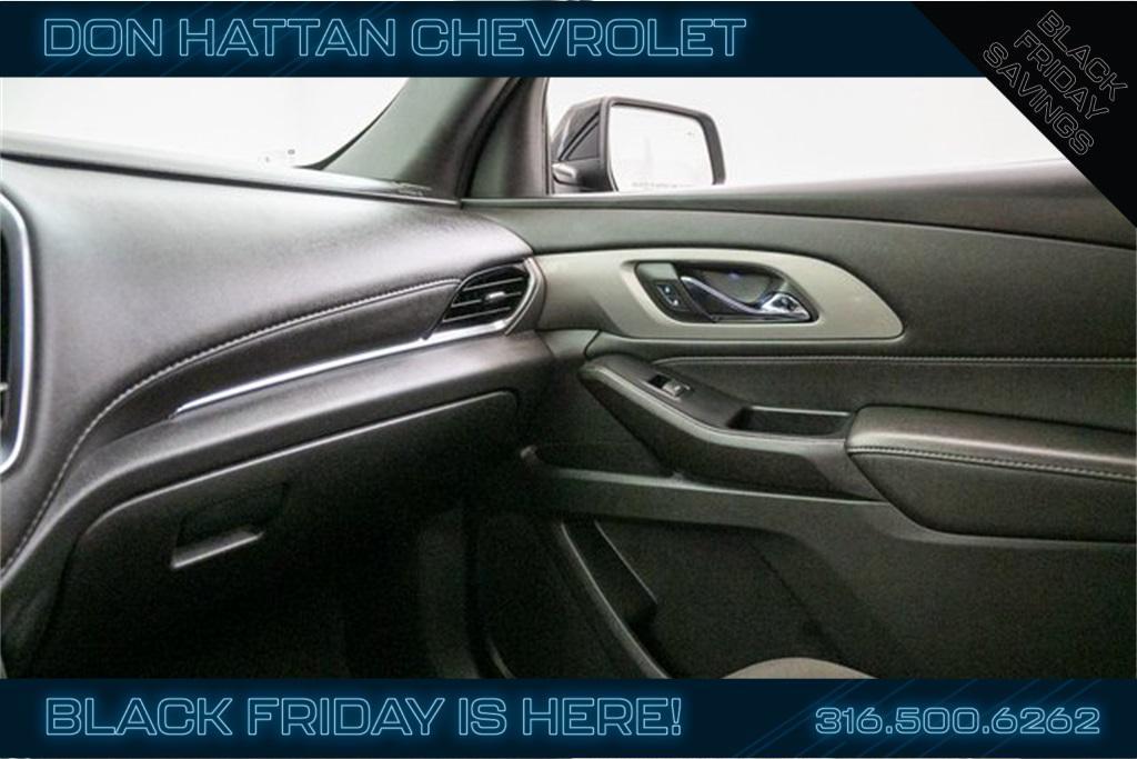used 2023 Chevrolet Traverse car, priced at $29,799