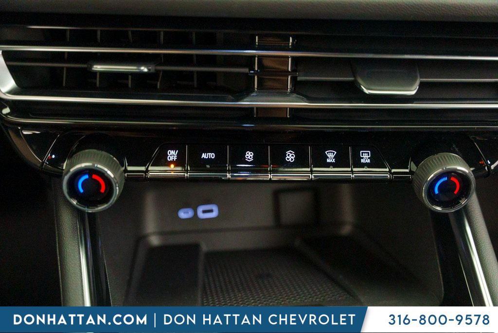 new 2026 Chevrolet Traverse car, priced at $49,649