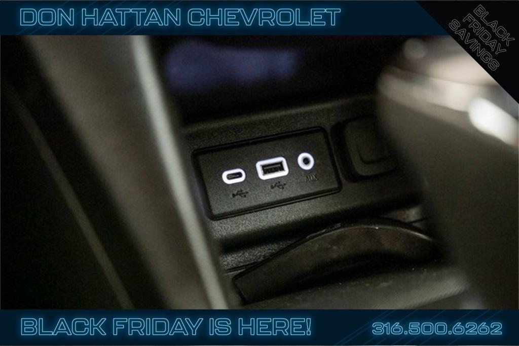 used 2021 Chevrolet Equinox car, priced at $19,498