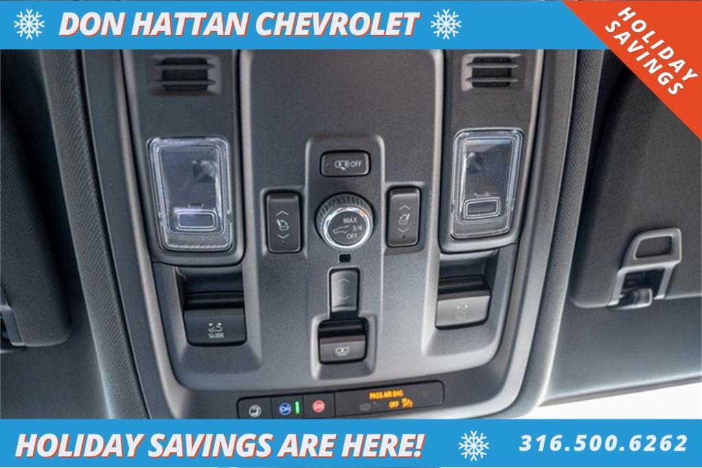 new 2025 Chevrolet Suburban car, priced at $79,998