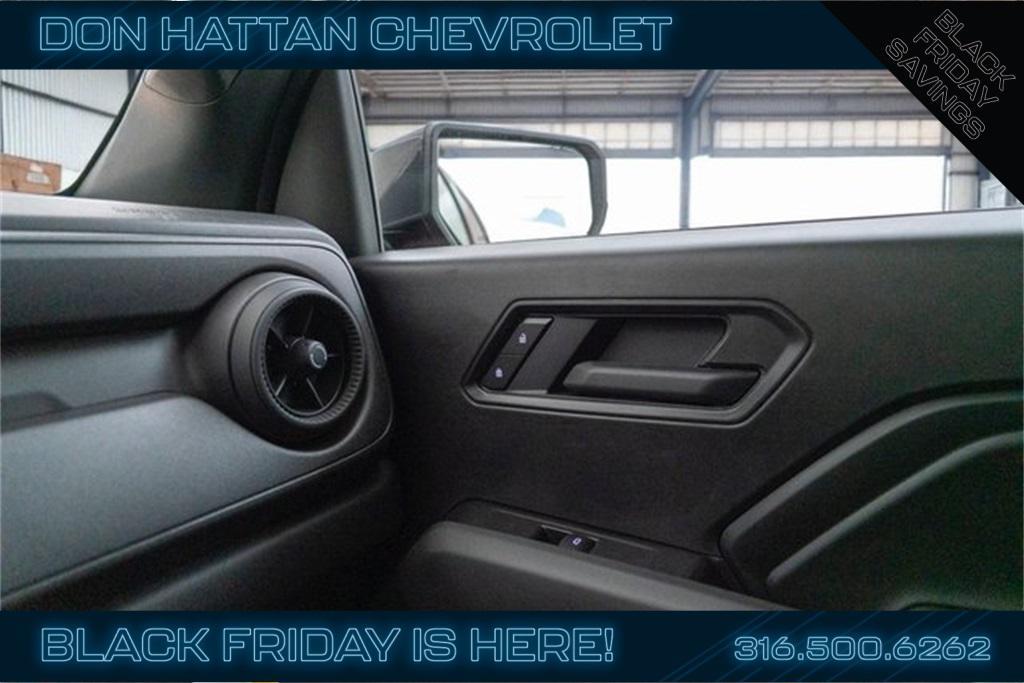 new 2026 Chevrolet Colorado car, priced at $38,499