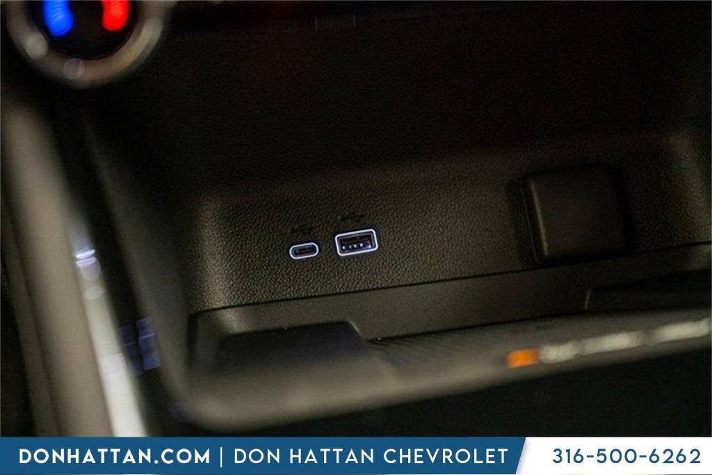 new 2026 Chevrolet Traverse car, priced at $57,999