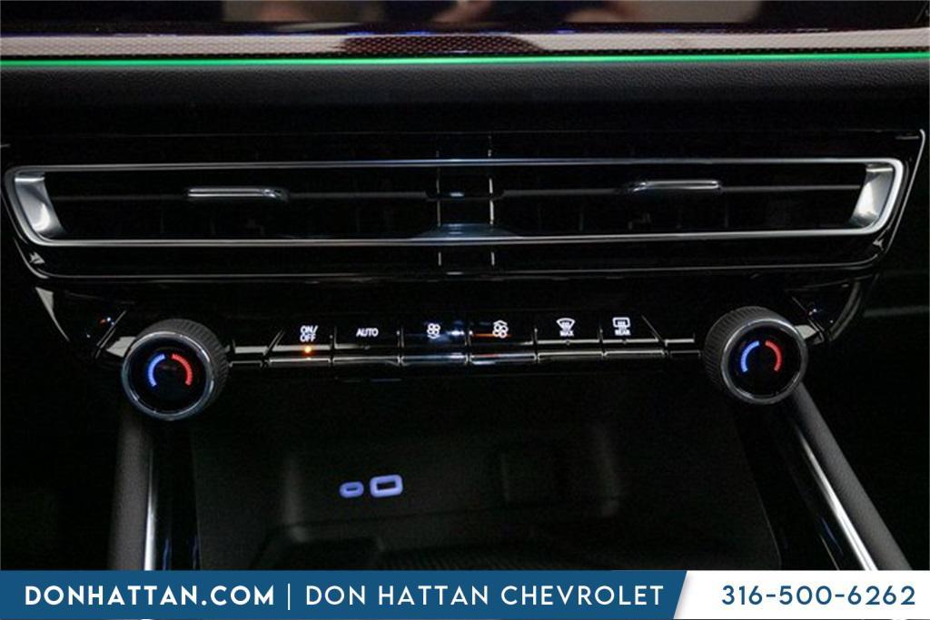 new 2026 Chevrolet Traverse car, priced at $57,999