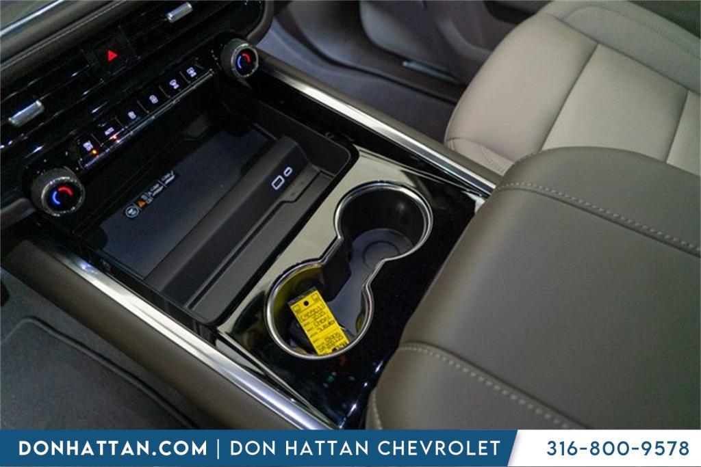 new 2025 Chevrolet Suburban car, priced at $72,998